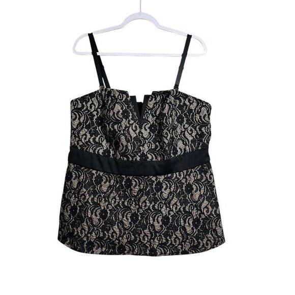 Torrid Peplum Lace Top Women's 2 (18/20) Black/Nude Sleeveless Party Festive - Picture 1 of 4